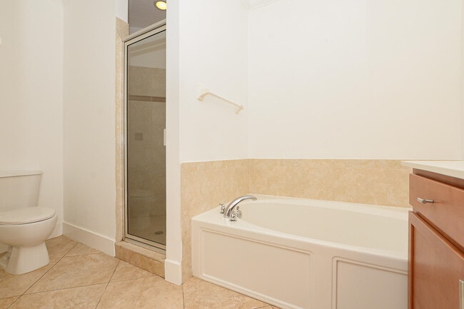 Building Photo - 3929 Sabal Way