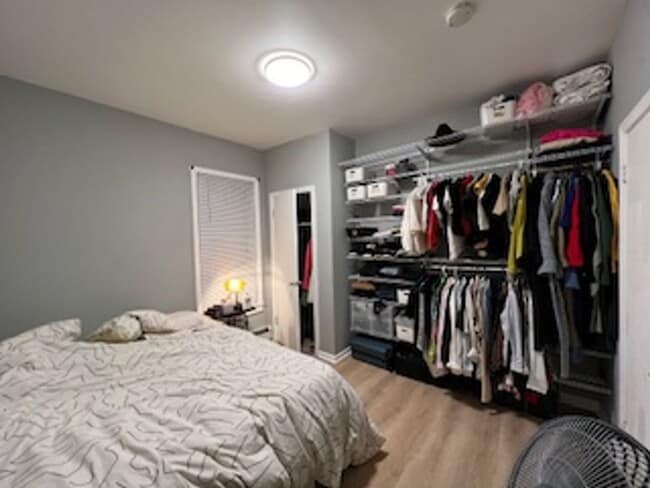 Building Photo - Renovated 3BR in East Rock w/ In-Unit Laundry – Near Yale SOM