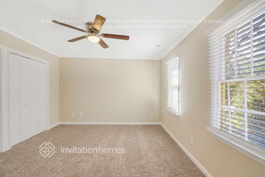 Building Photo - 7408 Old Fox Trail