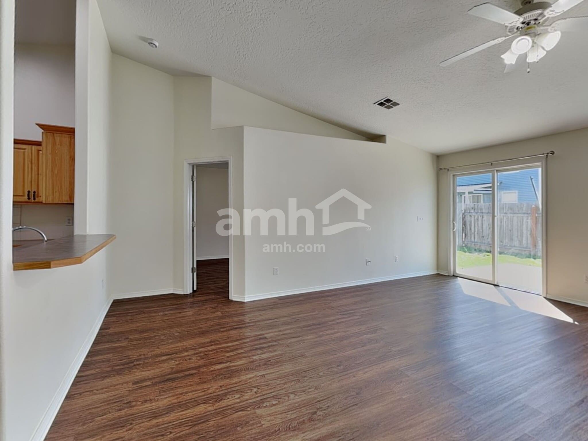 Building Photo - 3008 Woodbridge St