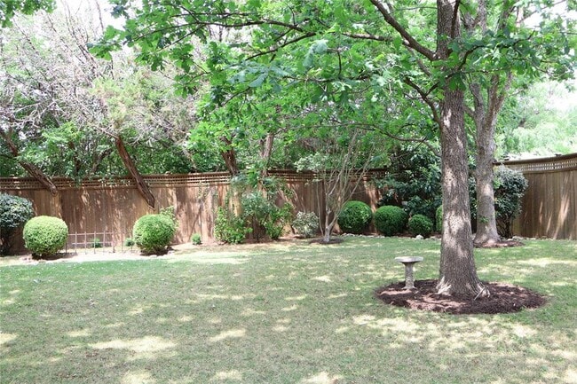 Building Photo - 3120 Cohoba Dr