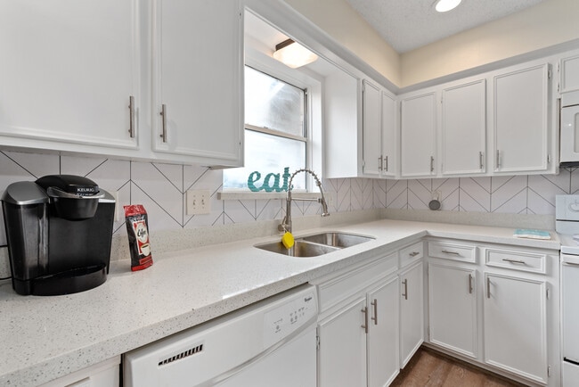 Building Photo - 22706 Archibald Blair Ln