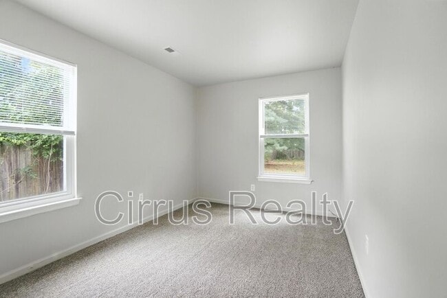 Building Photo - 142 Springdale Way