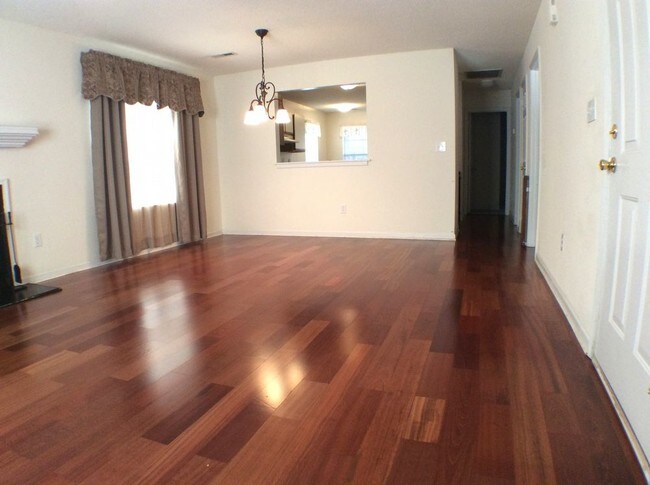 Building Photo - 122 Brushy Hollow Lane