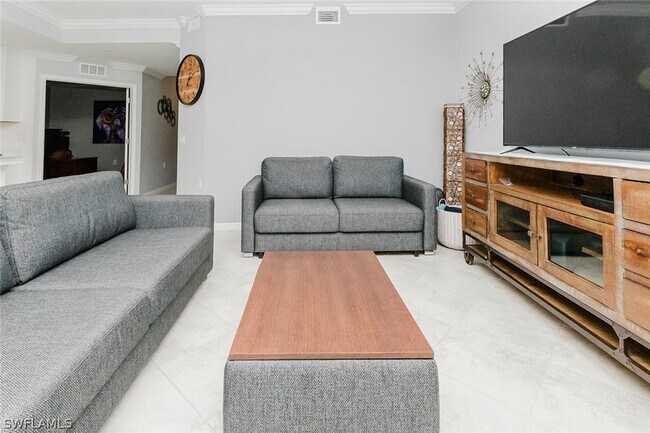 Building Photo - 6082 National Blvd