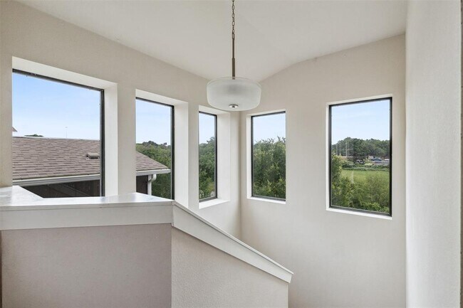 Building Photo - 2628 Witsome Loop