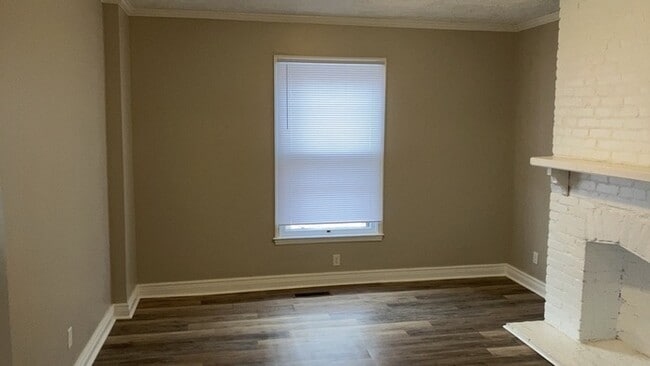 Building Photo - 1150 Creighton Ave