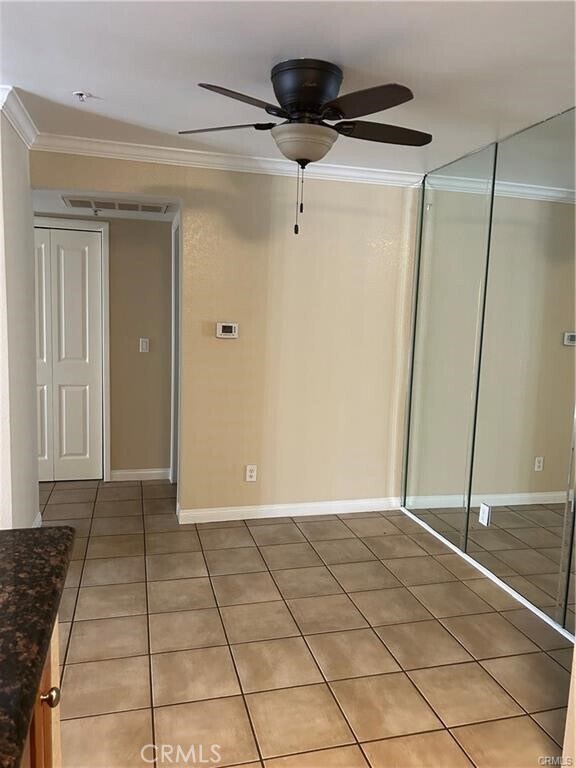Building Photo - 1030 Vista Del Cerro Dr