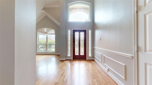 Building Photo - 6911 Lawler Ridge