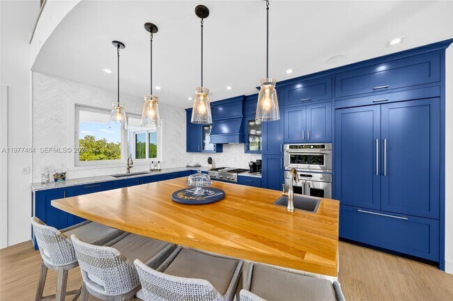 Building Photo - 146 Mockingbird Rd