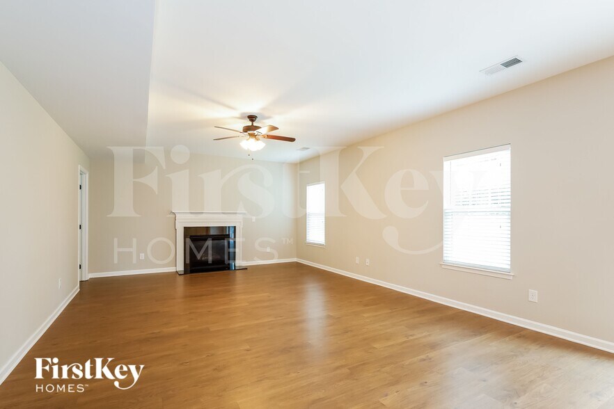 Building Photo - 4113 Oconnell St