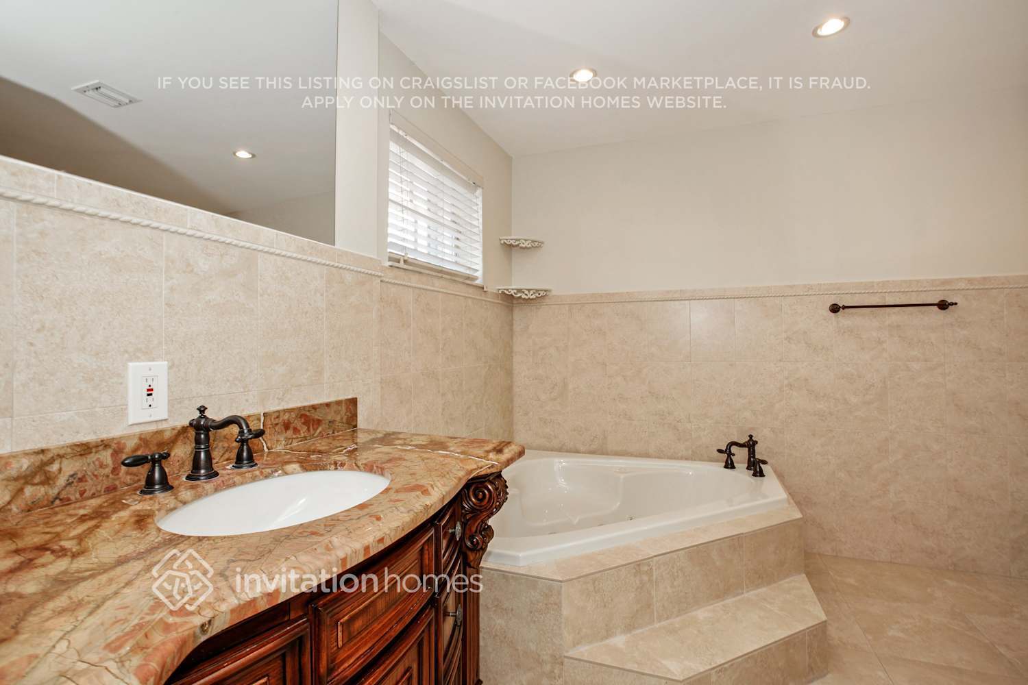 Building Photo - 16276 SW 83rd St