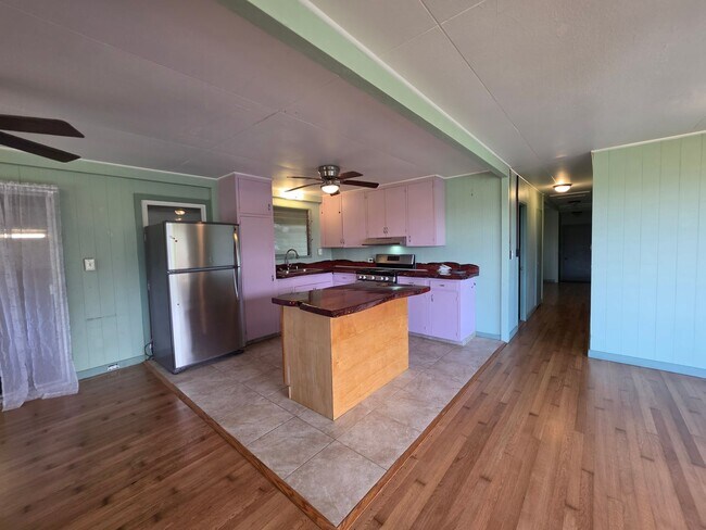 Building Photo - Available July 1 | Flexible 5-Bedroom Layout | 3.5BA Home | Secured Carport
