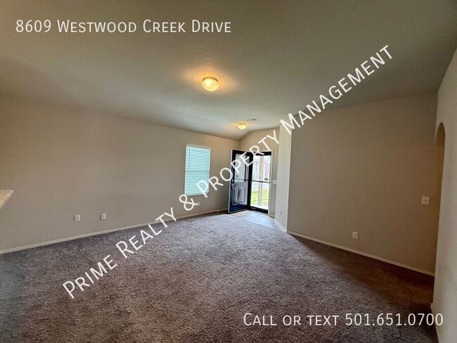 Building Photo - 8609 Westwood Crk Dr