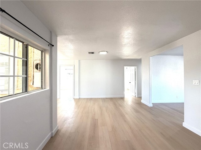 Building Photo - 4839 Grand Ave