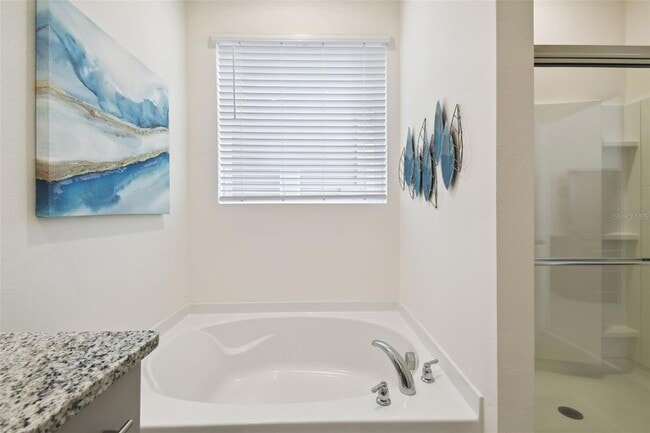 Building Photo - 7704 Oakmoss Loop