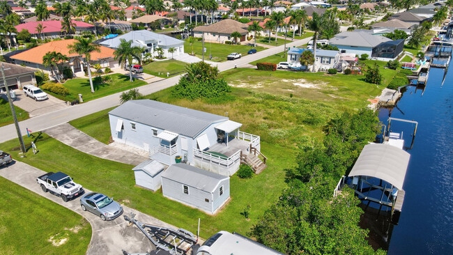 Building Photo - 4730 Almar Dr