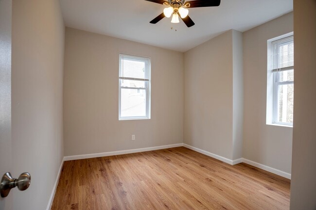 Building Photo - ???Newly Renovated MODERN 3BR and 1.5Bath Home in Mount Airy