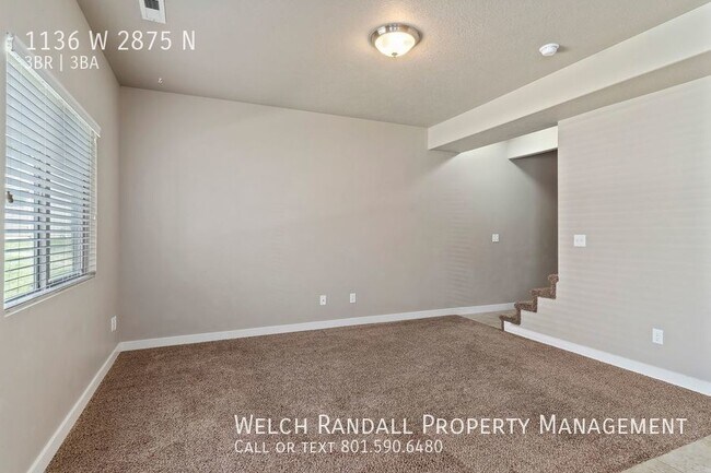 Building Photo - 1136 2875 N
