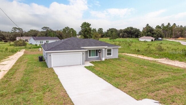 Building Photo - 151 Malauka Rd