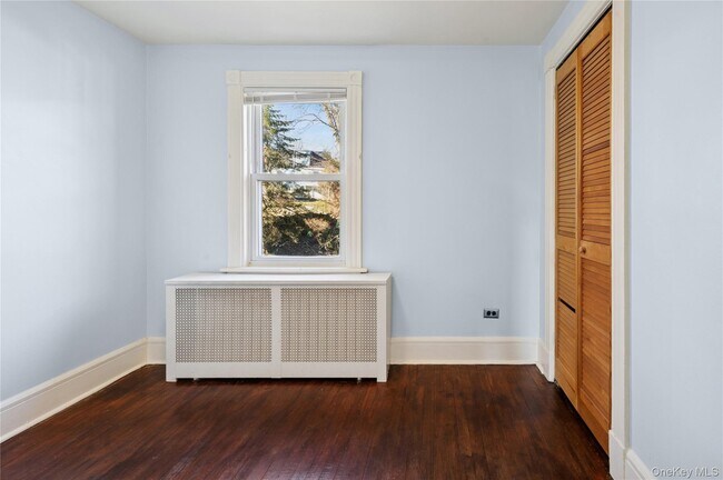 Building Photo - 53 Allen St