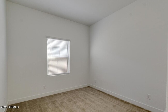 Building Photo - 458 W Golden Aspen Dr