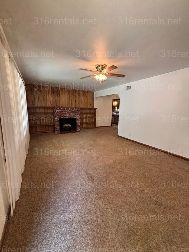 Building Photo - Three bedroom one bath house available now!