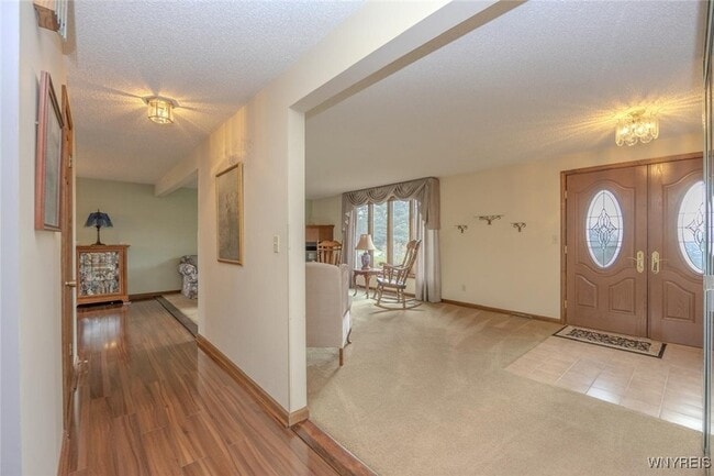 Building Photo - 6784 Bear Ridge Rd