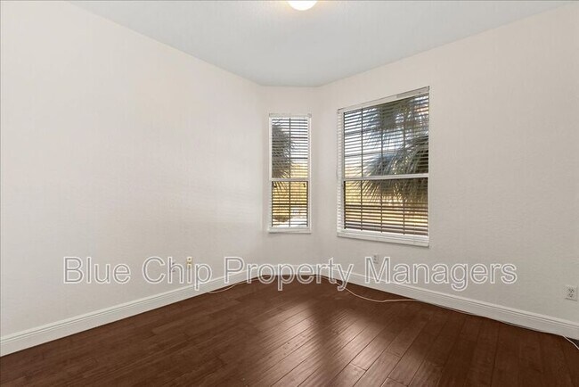 Building Photo - 6402 Cava Alta Dr