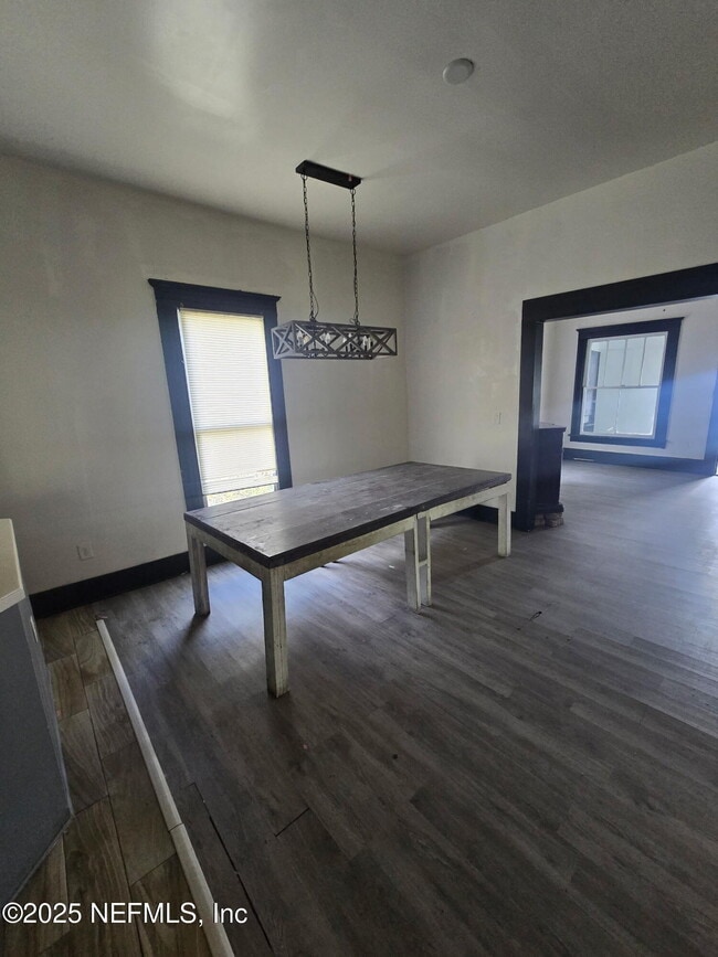 Building Photo - 2005 Morehouse Rd