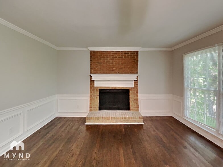 Building Photo - 2122 Yorkshire Ct