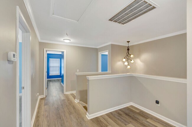 Building Photo - Spacious Cane Bay Home with Pond Views!