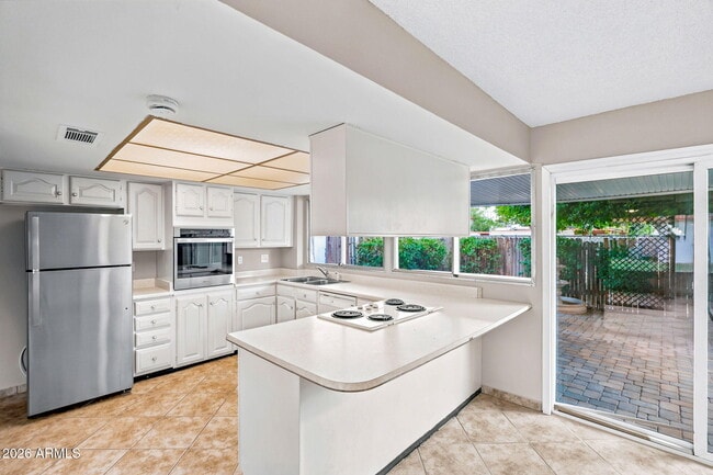 Building Photo - 7849 N 49th Ave
