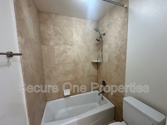 Building Photo - 1390 Calle Pecos