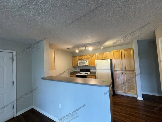 Building Photo - 1123 Harts Ridge Dr