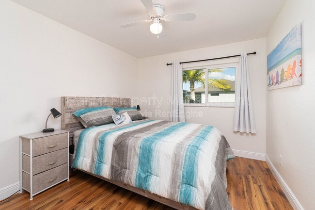 Building Photo - 304 NW 12th Ln