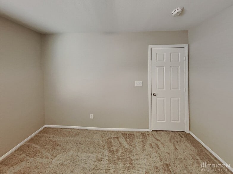 Building Photo - 2741 Mossy Oaks Ln