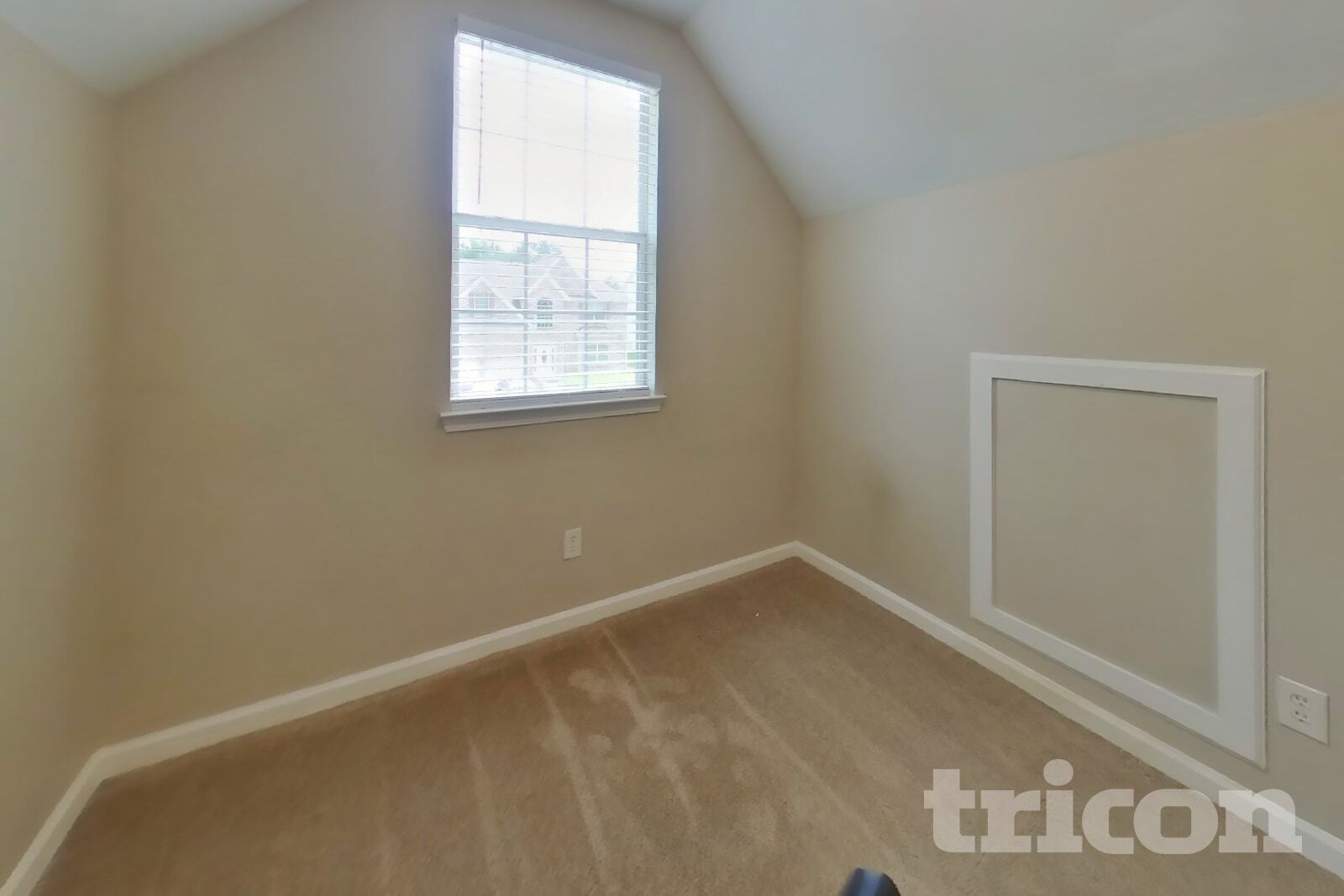 Building Photo - 7587 Poplar Falls St