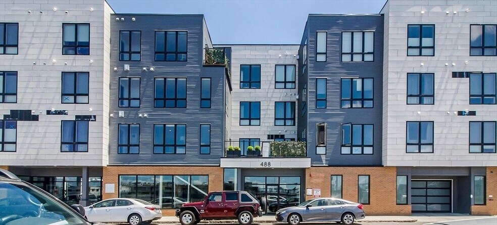 Building Photo - 488 Dorchester Ave