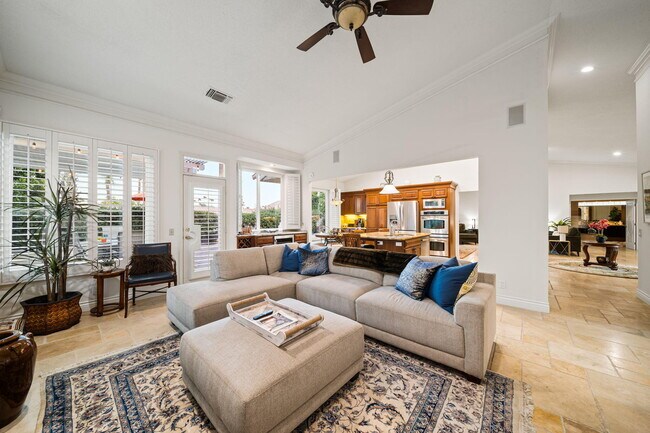 Building Photo - 370 Cypress Point Dr