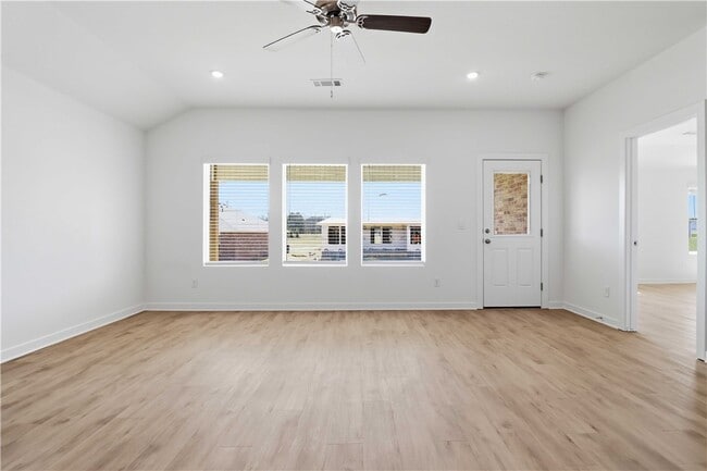 Building Photo - 3041 Amarillo Way