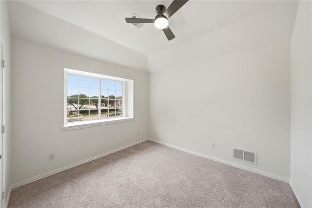 Building Photo - 101 Fontana Ct