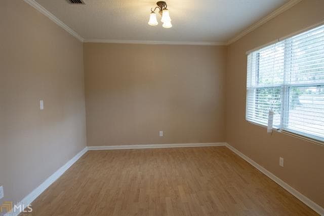 Building Photo - 831 Devon Dr