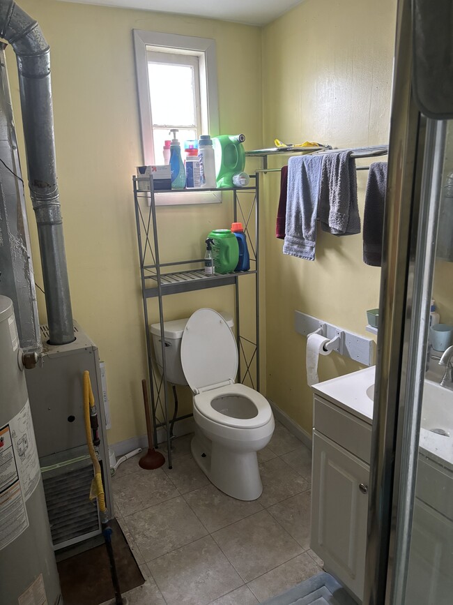 Building Photo - 6341 New St