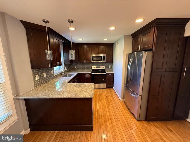Building Photo - 2430 Windbreak Dr