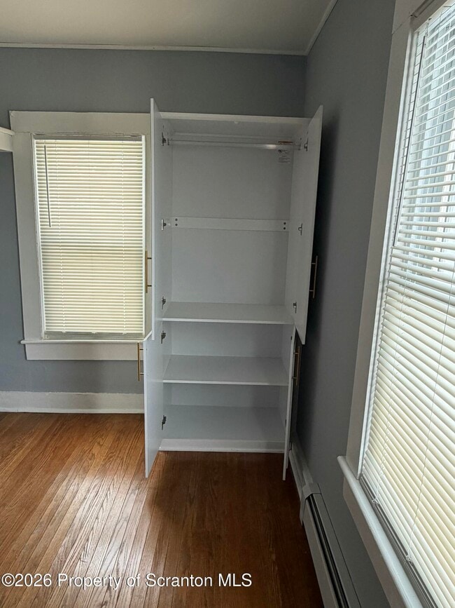 Building Photo - 712 W Lackawanna Ave