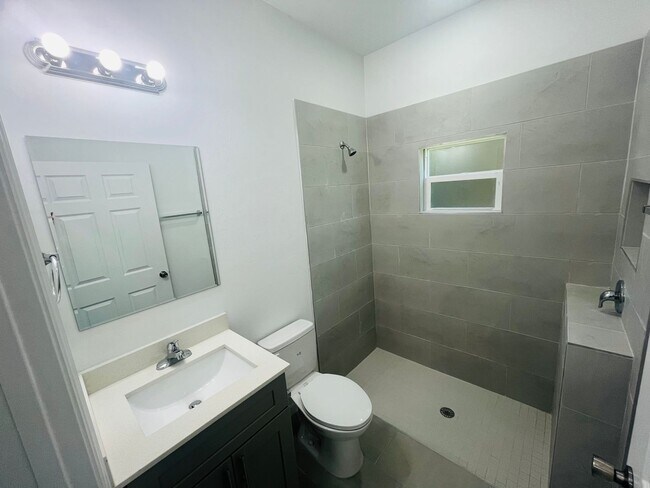 Building Photo - JUST BUILT! 2 Bed / 2 Bath Home in Southwest Lehigh Acres