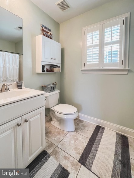 Building Photo - 41855 Meynard Ct