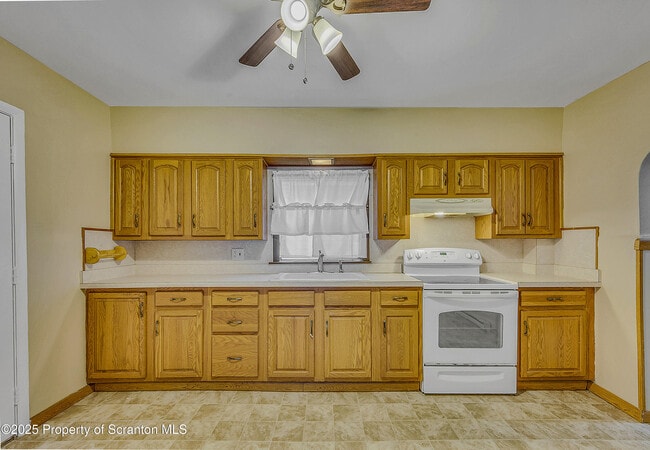 Building Photo - 2819 Birney Ave