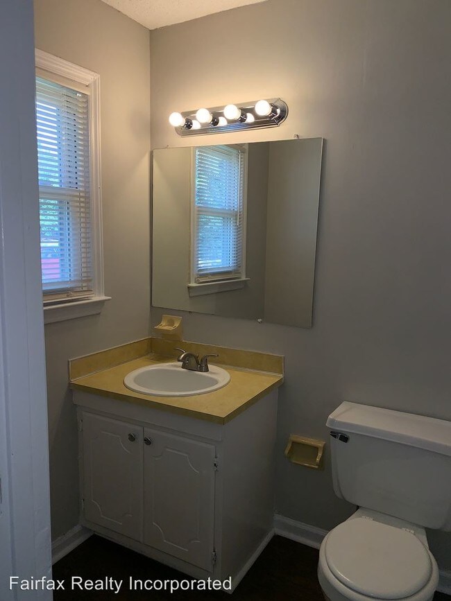Building Photo - 3 br, 2 bath House - 3221 Dearborn Drive